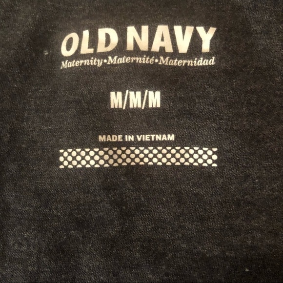 MEDIUM Old Navy Maternity T-Shirt - Picture 3 of 4